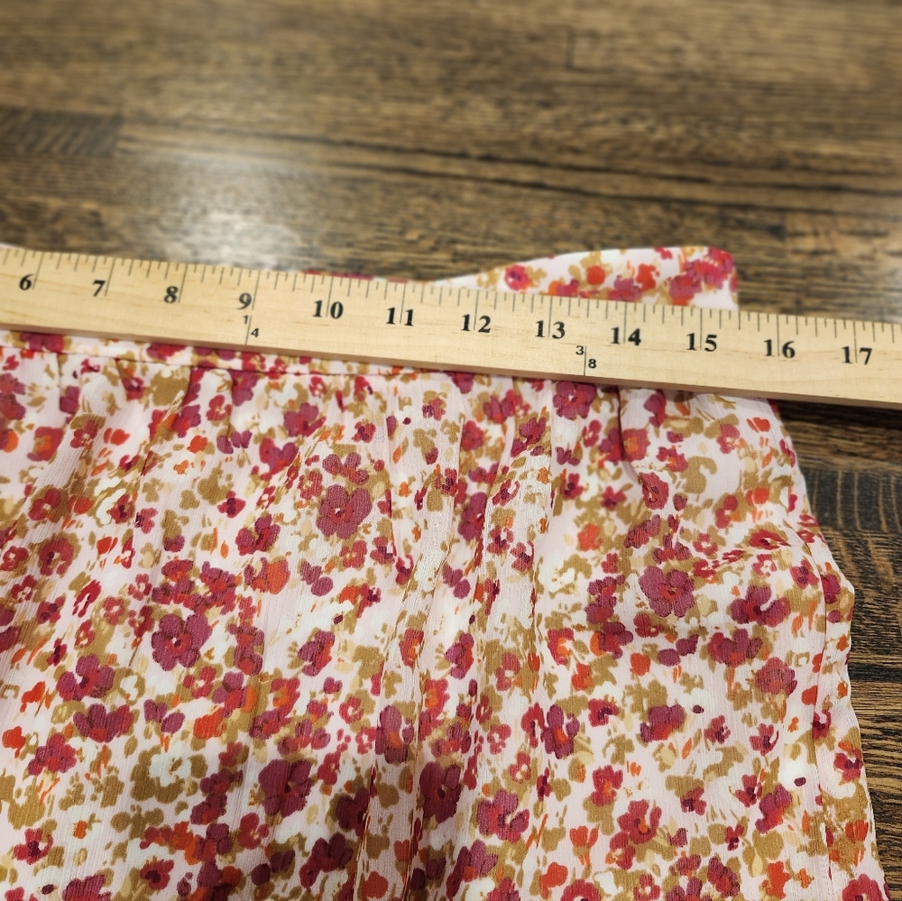 J Crew Floral Chiffon Tiered Mini Skirt in Pink, Red, White Size Medium - Picture 5 of 7